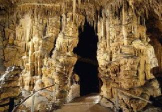 alquiler de bicicletas mallorca- cuevas del drach estalactitas (1)