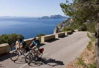 alquiler de bicicletas mallorca-excursiones guiadas por carretera- con vistas