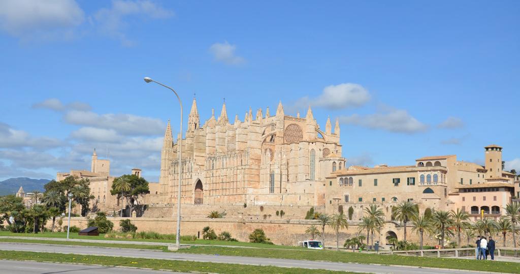 alquiler de bicicletas mallorca-la seu